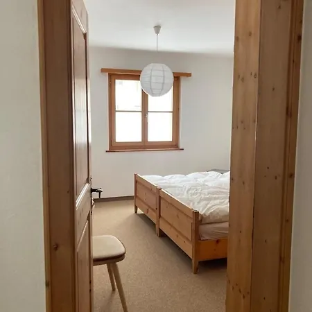 Chesa Muntanaia Apartman *